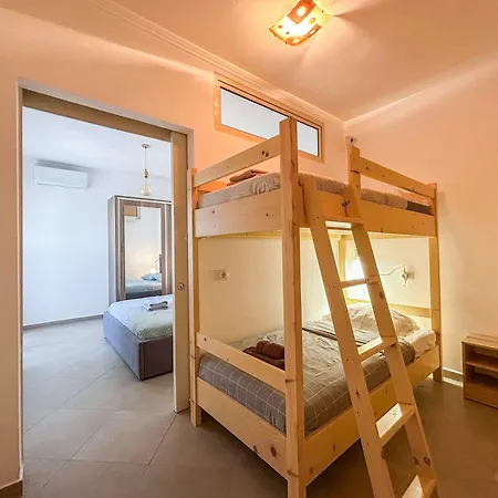 Apartment Royal Anchor *