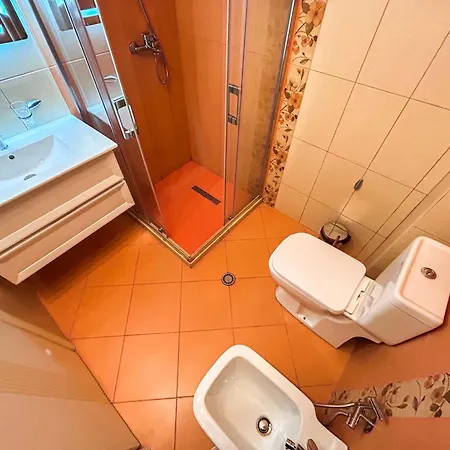 Royal Anchor Apartment Durrës