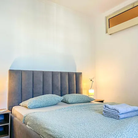 Apartment Royal Anchor Durrës